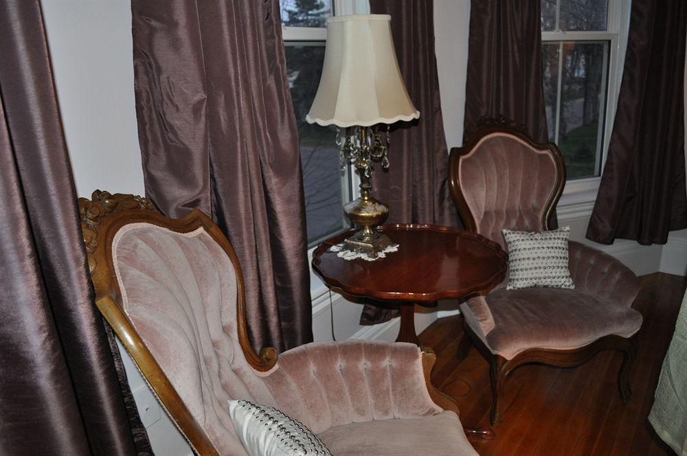 Summerside Inn Bed And Breakfast Exterior photo