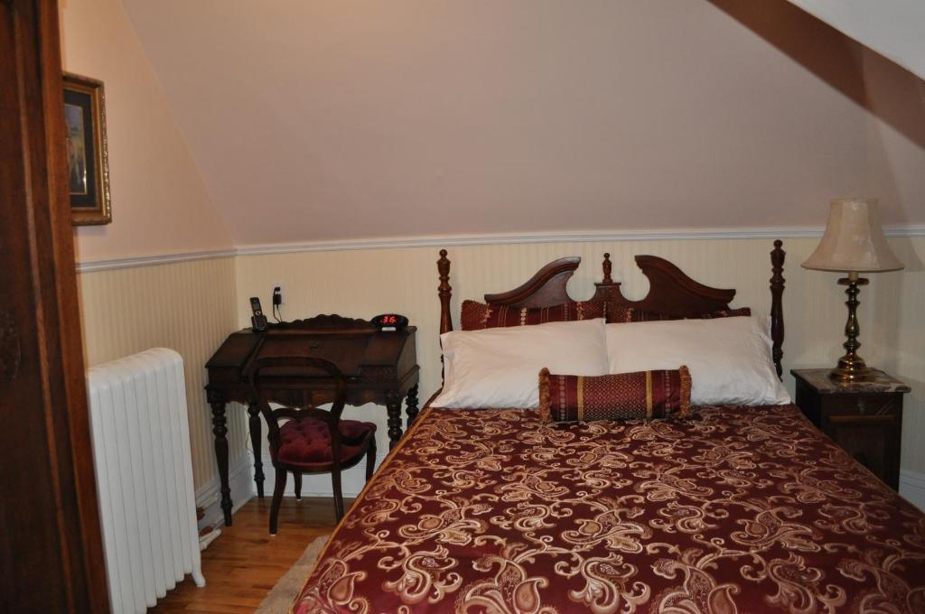 Summerside Inn Bed And Breakfast Room photo