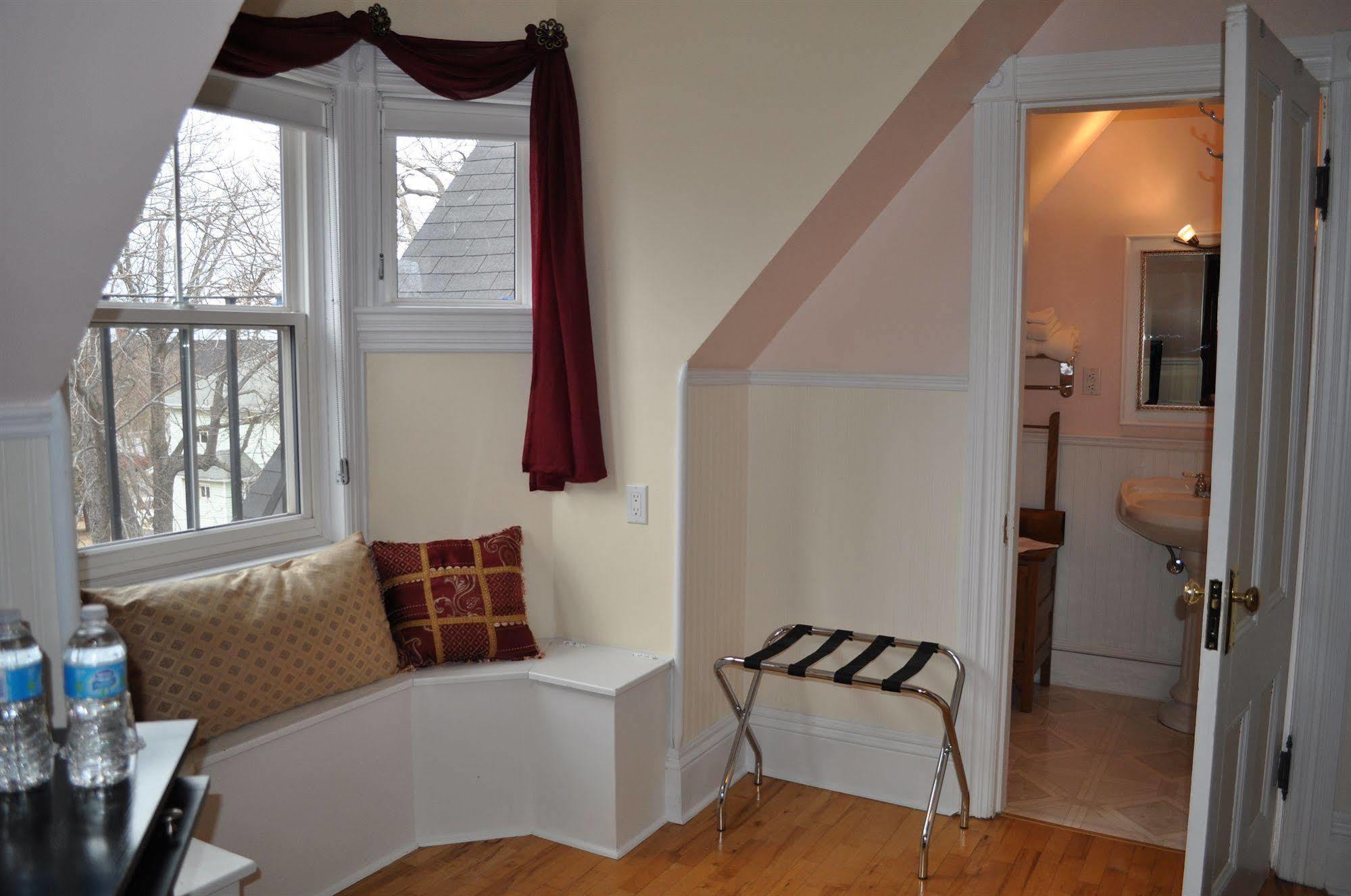 Summerside Inn Bed And Breakfast Exterior photo