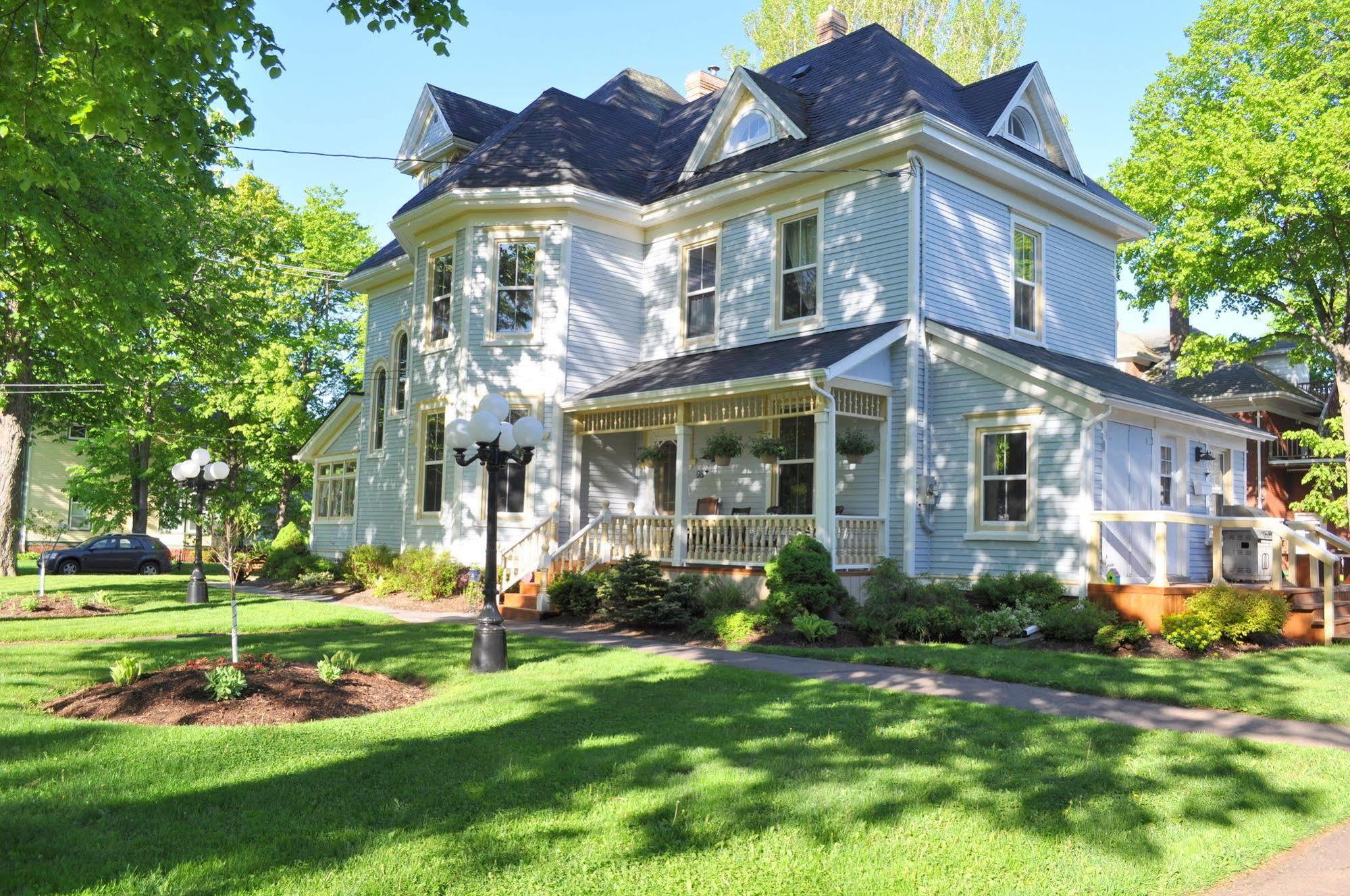 Summerside Inn Bed And Breakfast Exterior photo