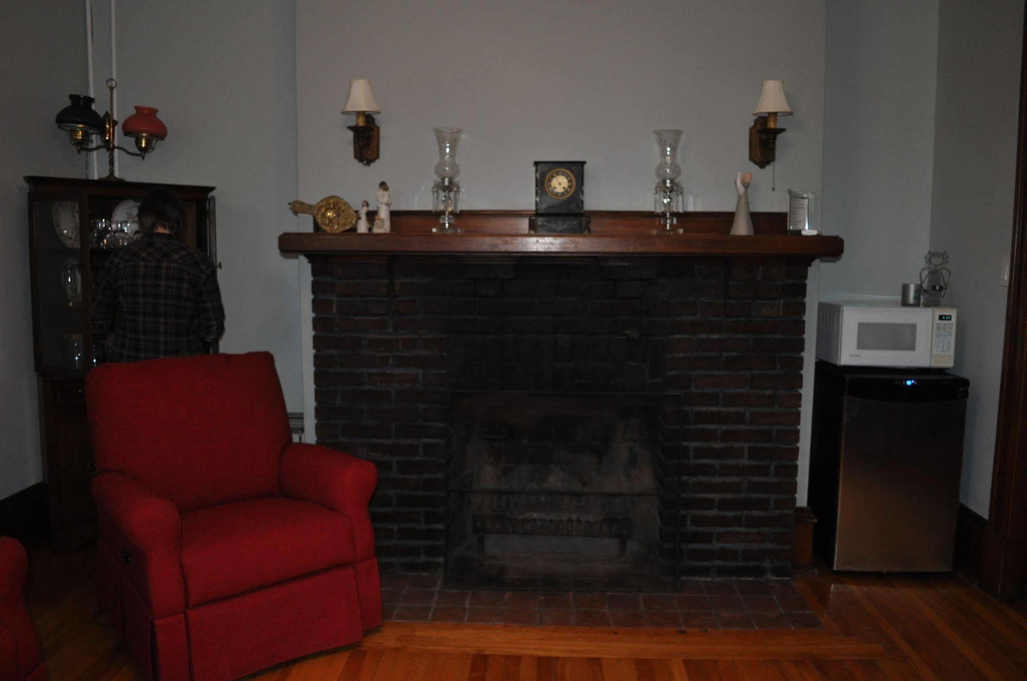 Summerside Inn Bed And Breakfast Exterior photo